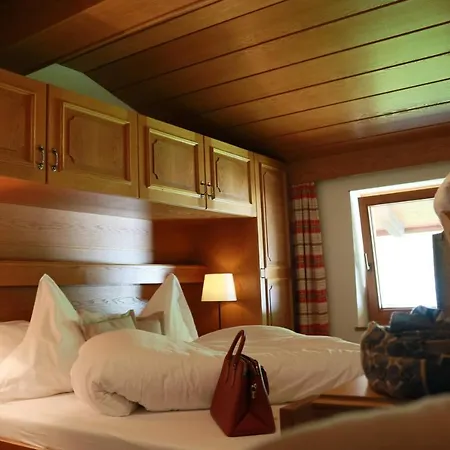 Hotel Macun 3*